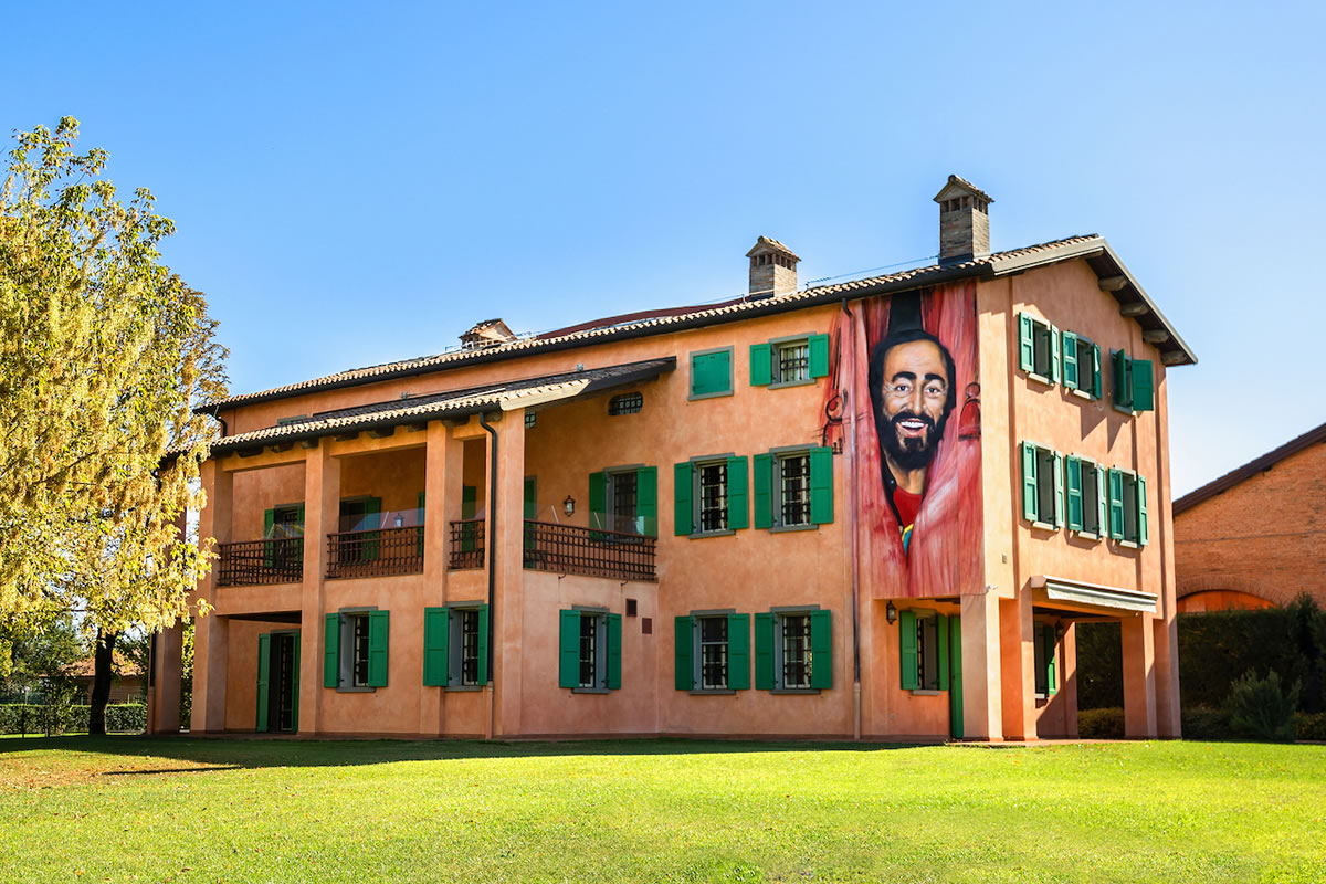 la casa-museo Luciano Pavarotti