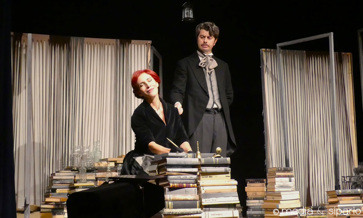 Lettere di Oppio (recensione)