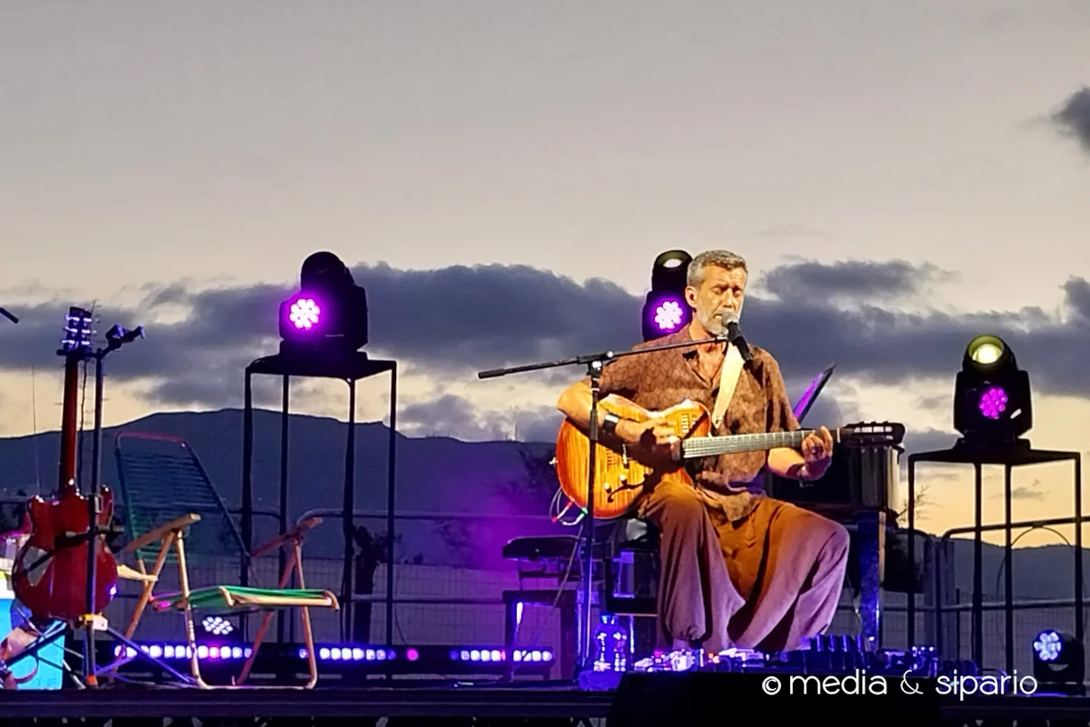 Daniele Silvestri: Canzoni a sdraio Live (recensione)