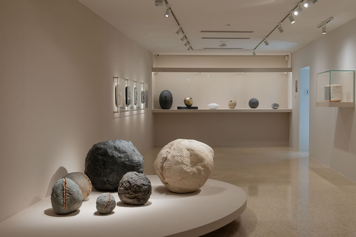 Mani-Fattura: le ceramiche di Lucio Fontana